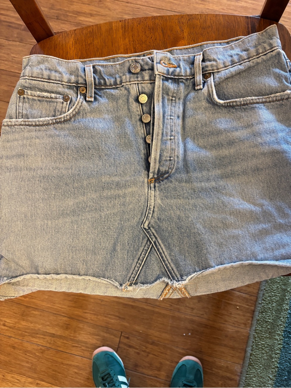 Agolde Light Wash Denim Mini Skirt - Button fly Front size 29